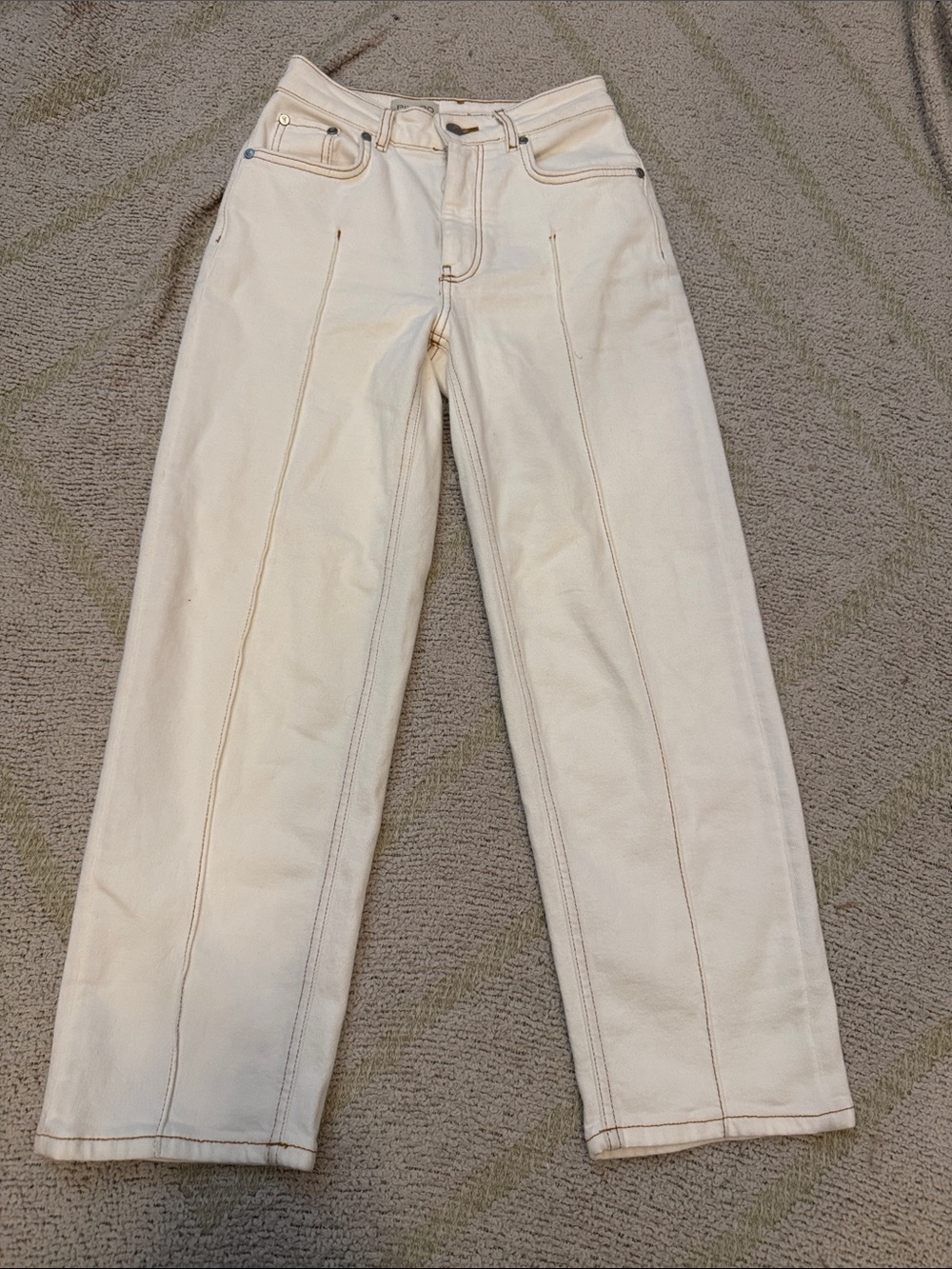 Pilcro Anthropologie Ecru Contrast Stitch Straight Leg Jeans Size 24